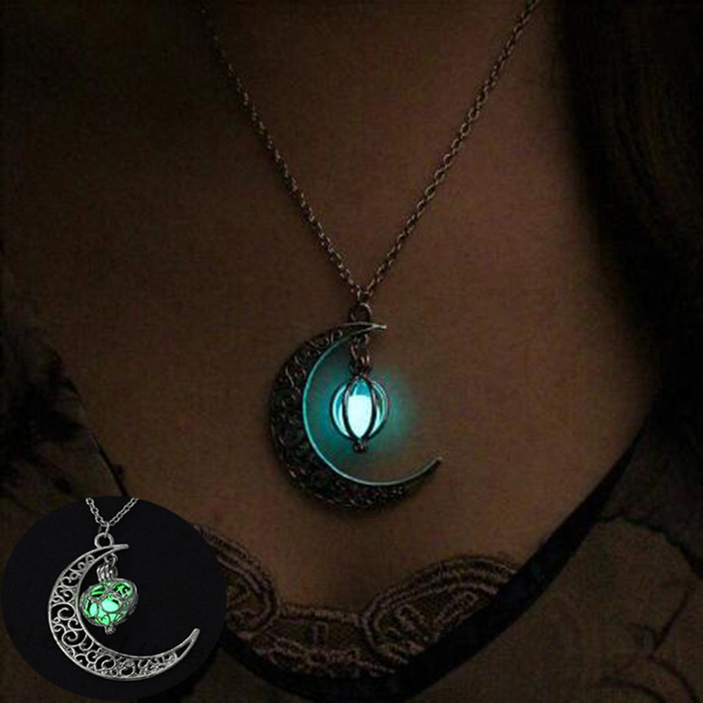 New Crescent Moon Good Luck Necklace With Luminous Gems